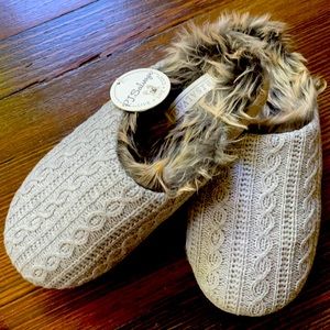 NWT! PJ Salvage fuzzy slippers